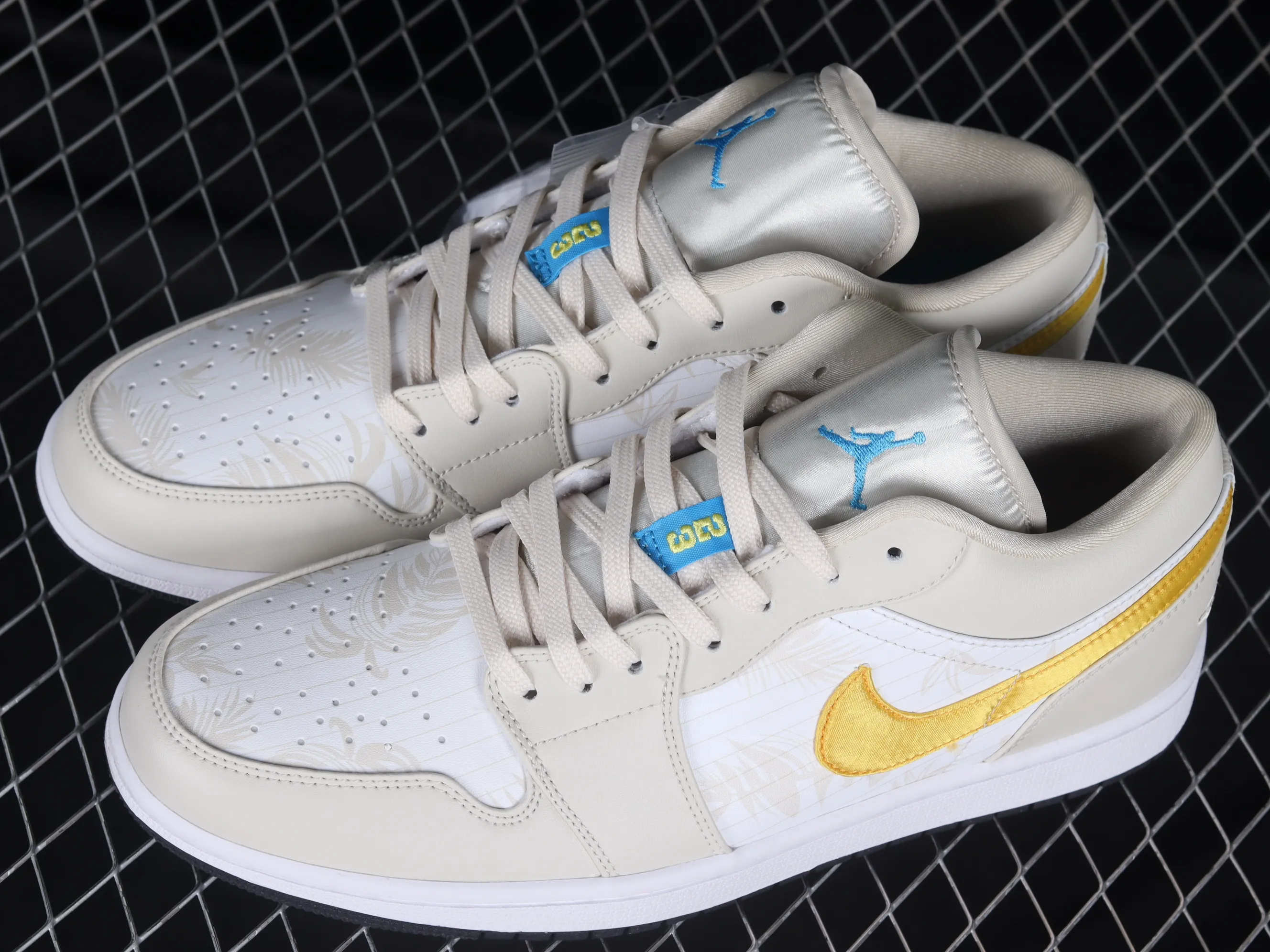 All categories Air Jordan Jordan series basketball shoes Air Jordan 1 Low Air Jordan 1 Low "Amarillo" AJ1 Joe 1 palm leaf low-top cultural and casual sneakers CK3022-107
